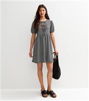 Women's Black Gingham Check Tie Front Mini Dress New Look