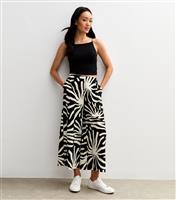 Women's Black Crepe Abstract Sun Print Cropped Trousers New Look