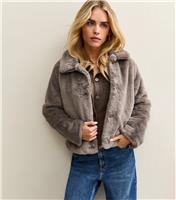 Women's Petite Mink Faux Fur Collared Jacket New Look