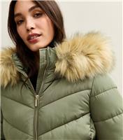 Women's Khaki Hooded Faux Fur Trim Padded Jacket New Look