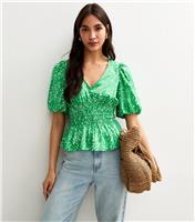 Women's Green Abstract Print Textured Crepe Smocked Waist Top New Look