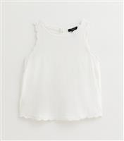 Women's Petite White Linen Blend Scalloped Trim Vest New Look