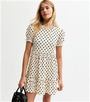 Women's Cream Crinkle Texture Spot Print Tiered Mini Dress New Look
