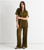 Women's Khaki Pleated Trousers Gini London New Look