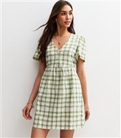 Women's Green Gingham Check Flutter Sleeve Mini Dress New Look