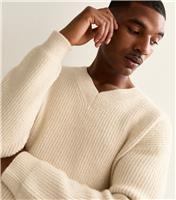 Men's Cream Relaxed Long Sleeve V-Neck Jumper New Look