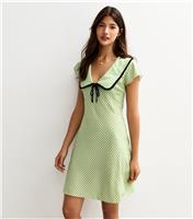 Women's Green Gingham Contrast Tip Collar Mini Dress New Look