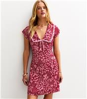 Women's Burgundy Floral Print Collared Mini Dress New Look