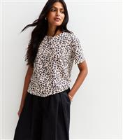 Women's Brown Leopard Print Jersey T-Shirt New Look