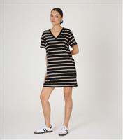 Women's Multicolour Stripe Crew Neck Mini T-Shirt Dress WKNDGIRL New Look