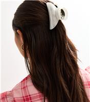 White Faux Pearl Hair Claw Clip New Look