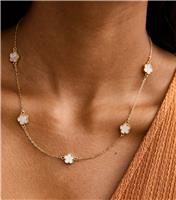 Light Pink Flower Pendant Necklace New Look