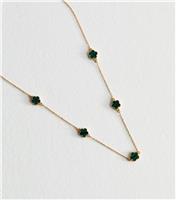 Green Flower Pendant Necklace New Look