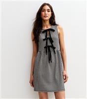 Women's Black Crinkle Texture Gingham Check Bow Front Mini Dress New Look