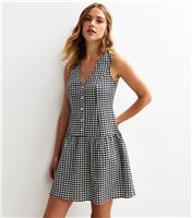 Women's Black Gingham V-Neck Button Up Mini Dress New Look