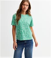 Women's Green Pattern Print Jersey T-Shirt New Look