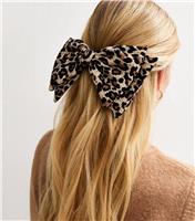 Brown Leopard Print Plisse Bow Hair Clip New Look