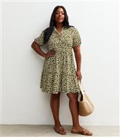 Women's Plus Size Green Animal Print Crinkle Texture Mini Shirt Dress Curves New Look