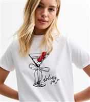 Women's White Cherry Martini Print Relaxed Fit T-Shirt New Look