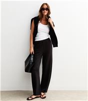 Women's Black Barrel Leg Joggers New Look