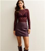 Women's Tall Burgundy Faux Leather A-Line Mini Skirt New Look