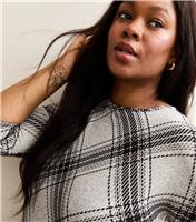 Women's Plus Size Black Soft Touch Checked Slit Hem Top Curves New Look