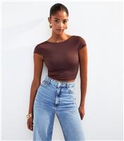 Women's Dark Brown Scoop Back Jersey Cropped T-Shirt New Look