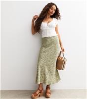 Women's Petite Green Floral Print Bias Cut Midi Skirt New Look