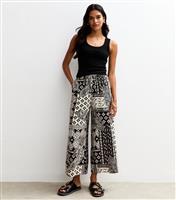 Women's Black Paisley Scarf Print Wide Leg Crop Trousers New Look