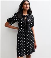 Women's Black Polka Dot Tie Front Mini Dress New Look