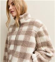 Women's Brown Checked Borg Jacket New Look