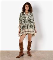 Women's Khaki Border Print Top Apricot New Look