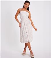 Women's Petite White Floral Print Midi Dress Quiz New Look