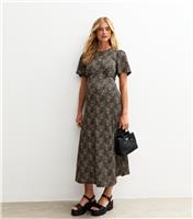 Women's Maternity Brown Leopard Print Midi Dress New Look