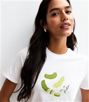 Women's White Pickle Print Relaxed T-Shirt New Look