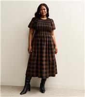 Women's Plus Size Brown Checked Puff Sleeve Midi Dress Curves New Look