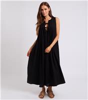 Women's Black Tie Front Textured Maxi Dress Urban Bliss New Look