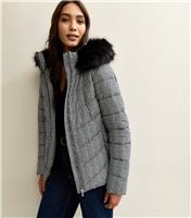 Women's Black Pattern Print Faux Fur Trim Ski Puffer Jacket New Look