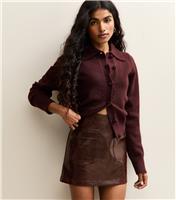 Women's Petite Dark Brown Cracked Faux Leather Mini Skirt New Look