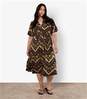Women's Curve Rust Tie Dye Chevron Print Dress Apricot New Look