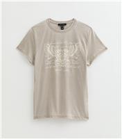 Women's Off White Rock Burnout Girlfriend T-Shirt New Look