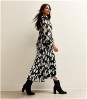 Women's Black and White Printed Chiffon Midi Dress New Look
