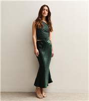 Women's Petite Dark Green Textured Satin Midi Skirt New Look