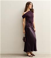 Women's Petite Dark Burgundy Textured Satin Midi Skirt New Look