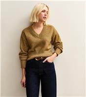 Women's Light Khaki Cropped V-Neck Knitted Jumper New Look