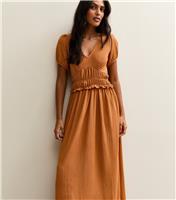 Women's Rust Crinkled Texture Shirred Waist Midi Dress New Look