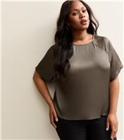 Women's Plus Size Grey Metallic Short Sleeve Blouse Curves New Look
