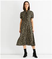 Women's Mid Green Leopard Print Midi Dress Gini London New Look