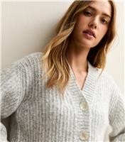 Women's Light Grey Chunky Knit V-Neck Cardigan New Look
