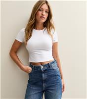 Women's White Crew Neck Fitted T-shirt New Look